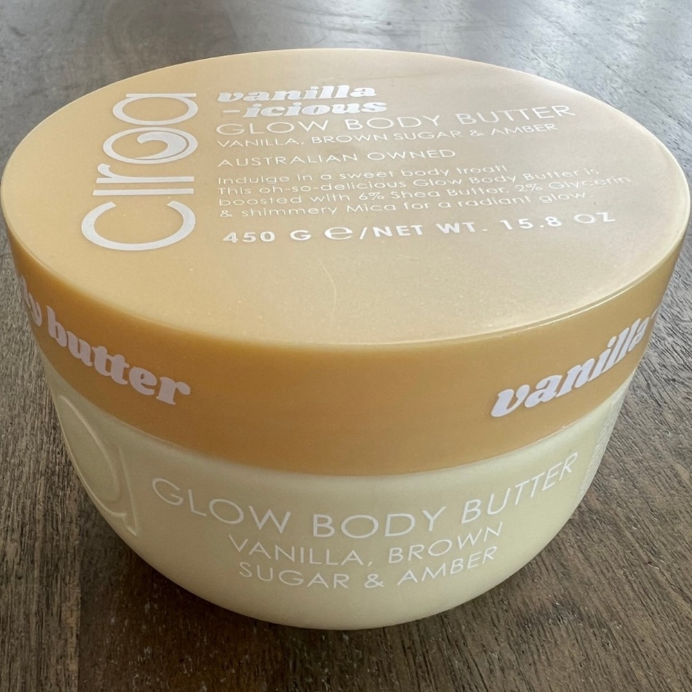 Ciroa vanilla-icious SHIMMER GLOW BODY BUTTER 15.8 oz